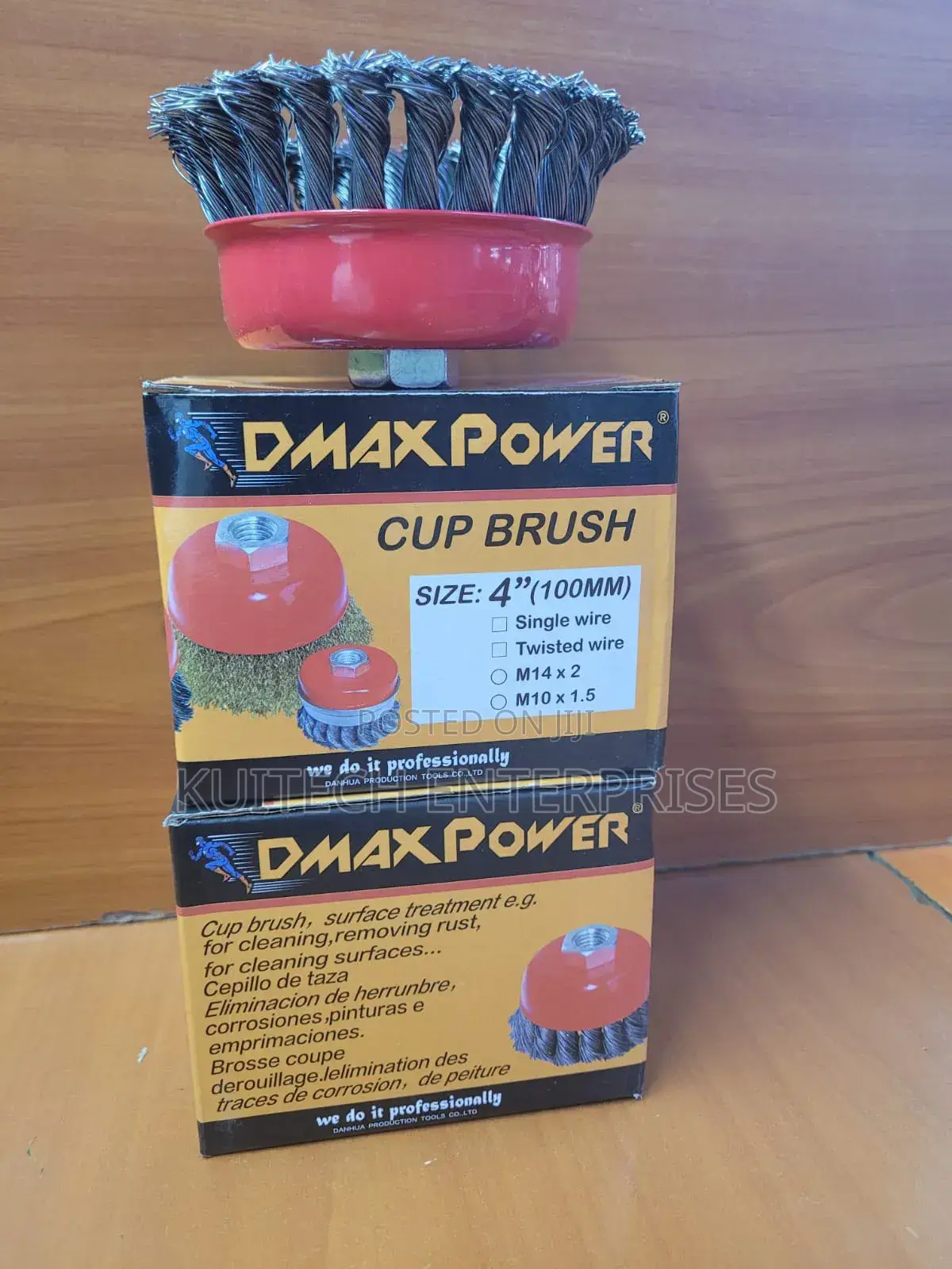 Twist Cup Wire Brush 4"