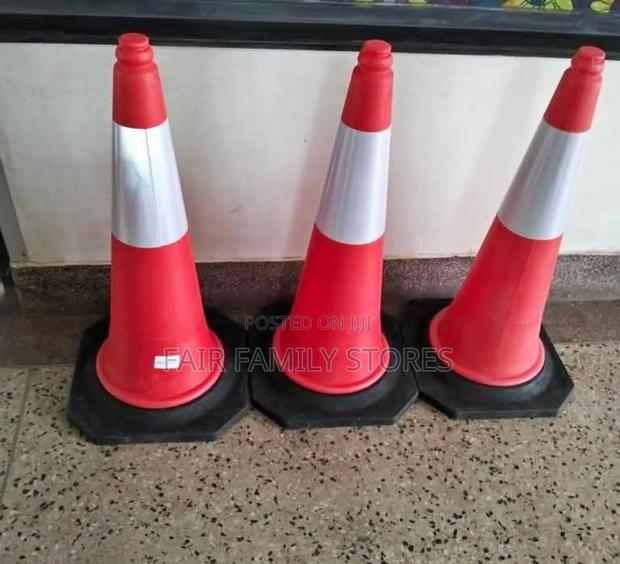 Safety Traffic Cone - thumbnail 3