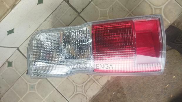 Nissan Caravan 2002-2006 Tailight - thumbnail 3