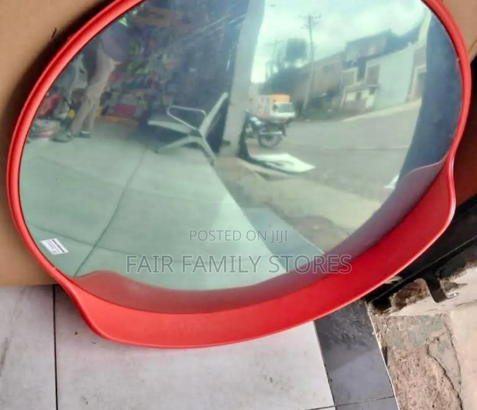 Convex Mirror