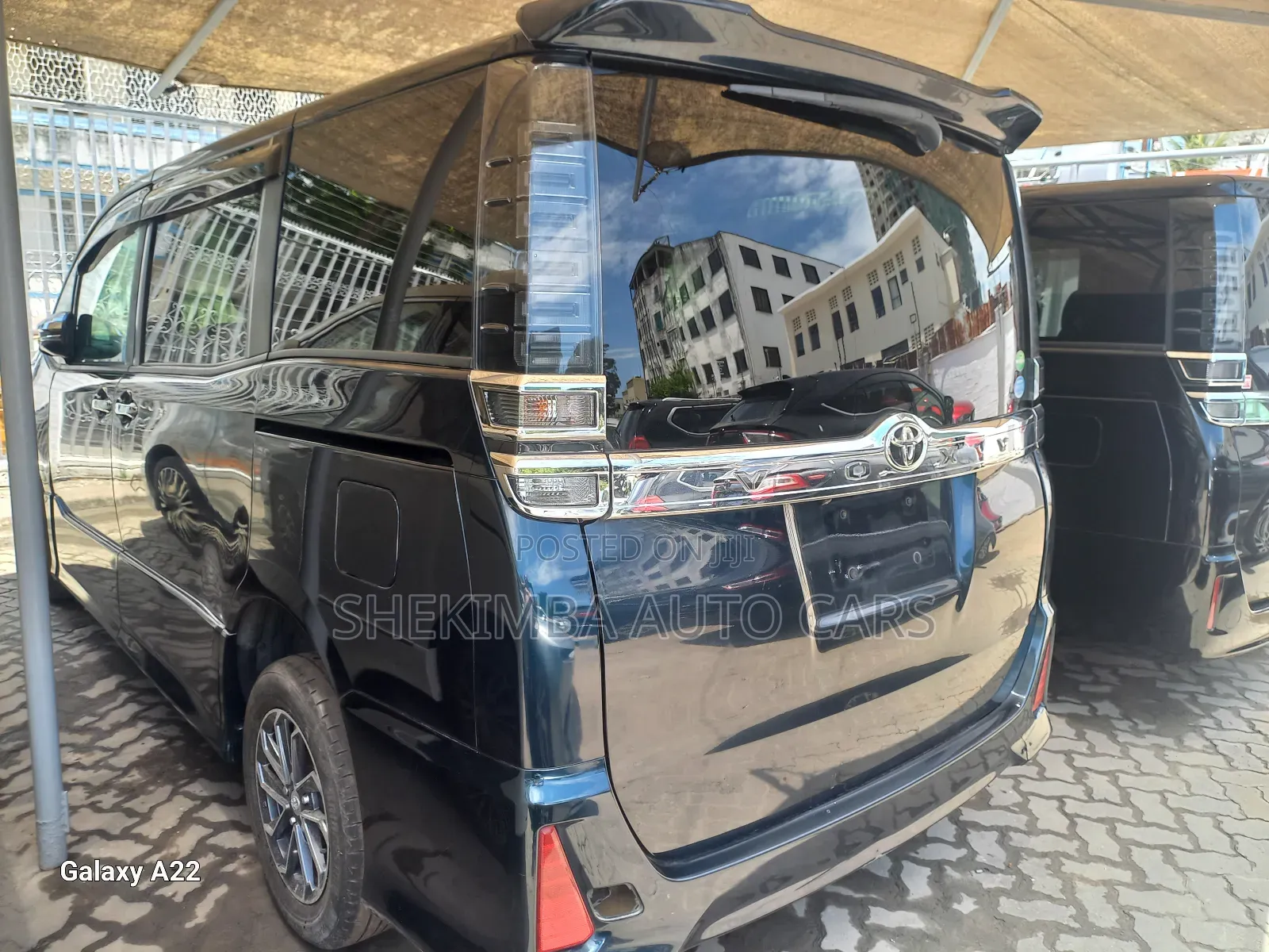 Toyota Voxy 2019 Purple