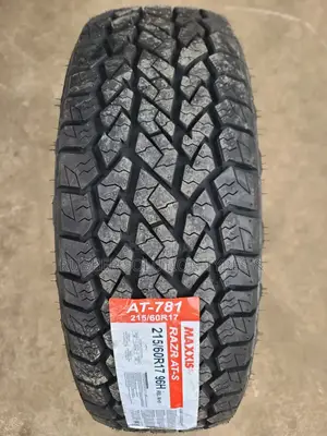 215 /60 R17 Maxxis Tyres Razr a/T-781 All-Terrain