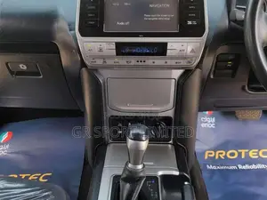 Toyota Land Cruiser Prado 2.8 2018 White