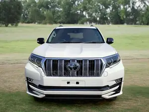Toyota Land Cruiser Prado 2.8 2018 White