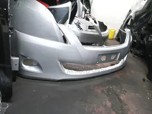 Toyota Premeo 260 Front Bumper