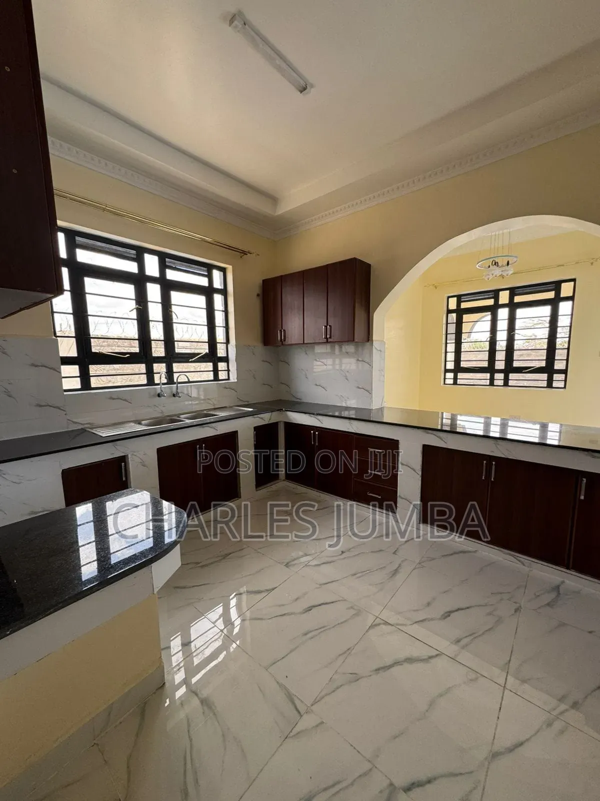 3bdrm Bungalow in Kitengela for sale