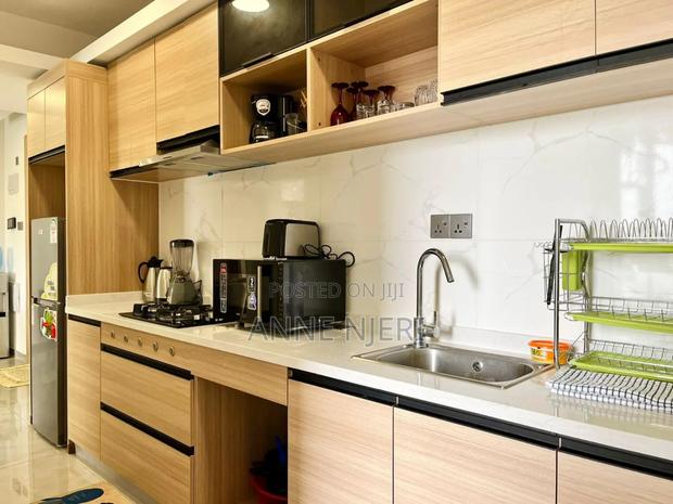 Amazing 2bdrm Apartment Located in Riverside at Per Day - thumbnail 11