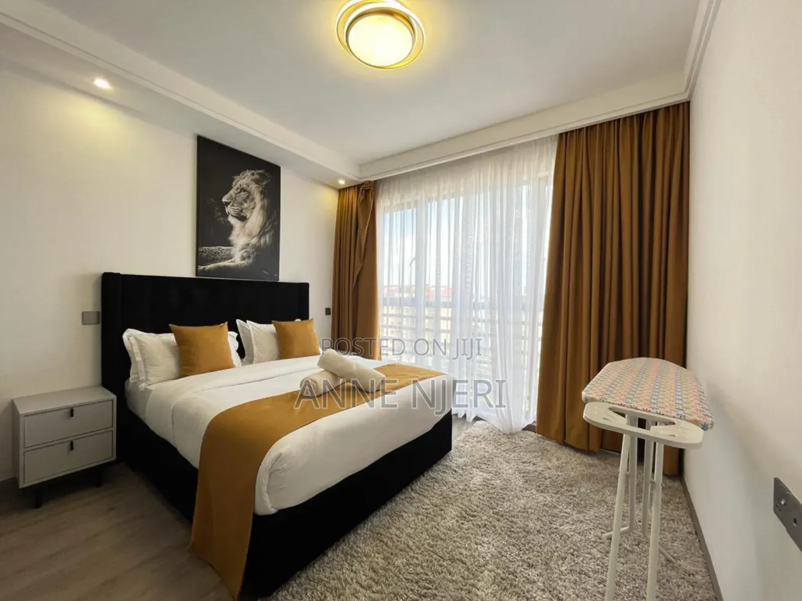 Amazing 2bdrm Apartment Located in Riverside at Per Day