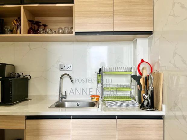 Amazing 2bdrm Apartment Located in Riverside at Per Day - thumbnail 19