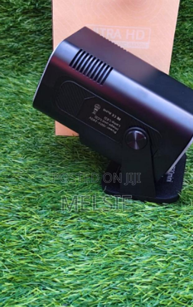 Hy320 Mini Android 13 Portable Projector Home Theater Projector - thumbnail 2