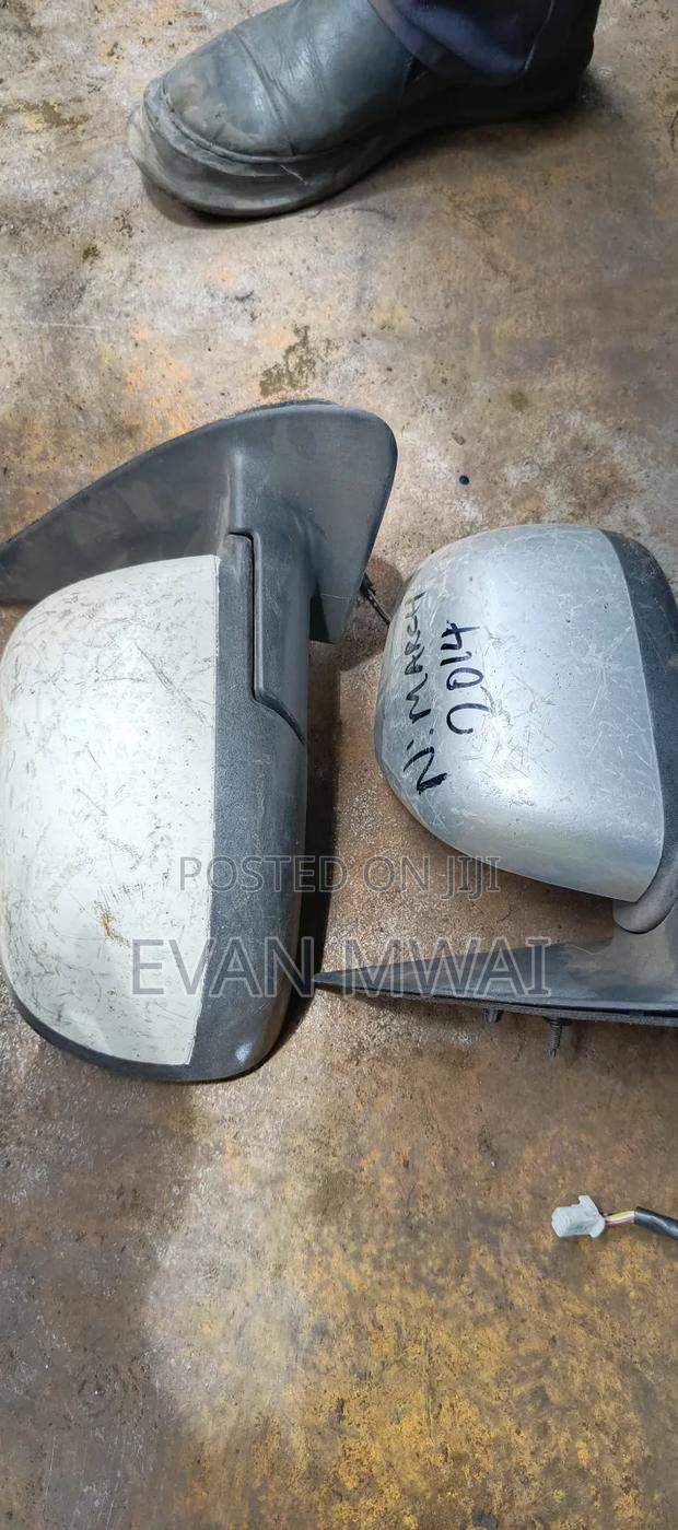 Nissan March(2014) Side-Mirrors