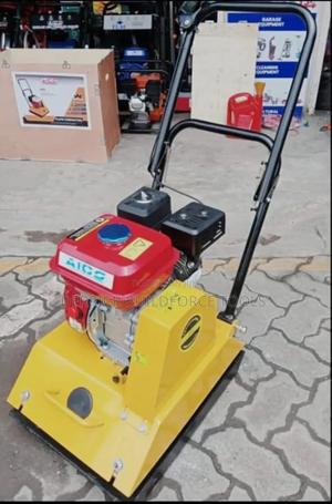 80kgs Quality Plate Compactor - thumbnail 2