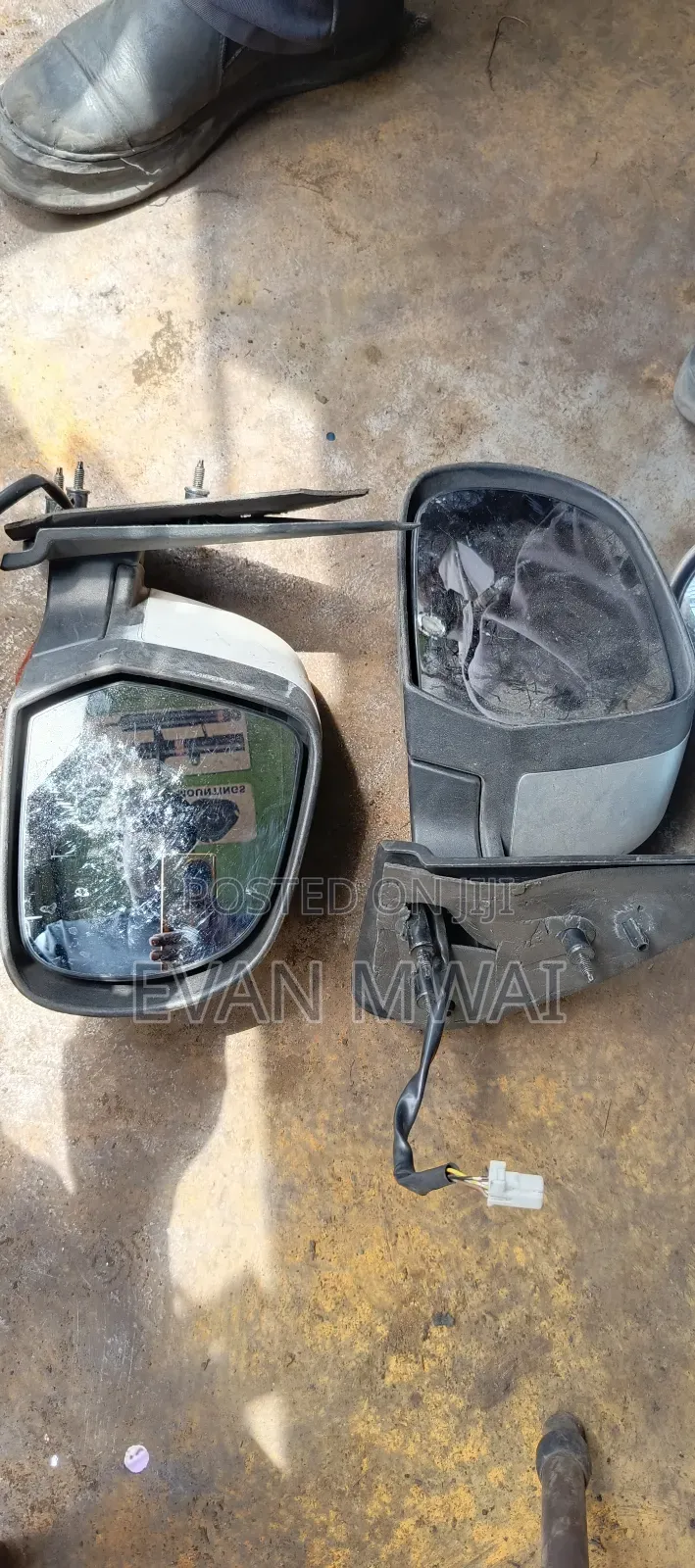 Nissan.March 2012 Sidemirrors 3wrs Exjapan