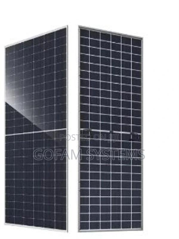 615w Jinko Solar Mono Bifacial Panel - main view