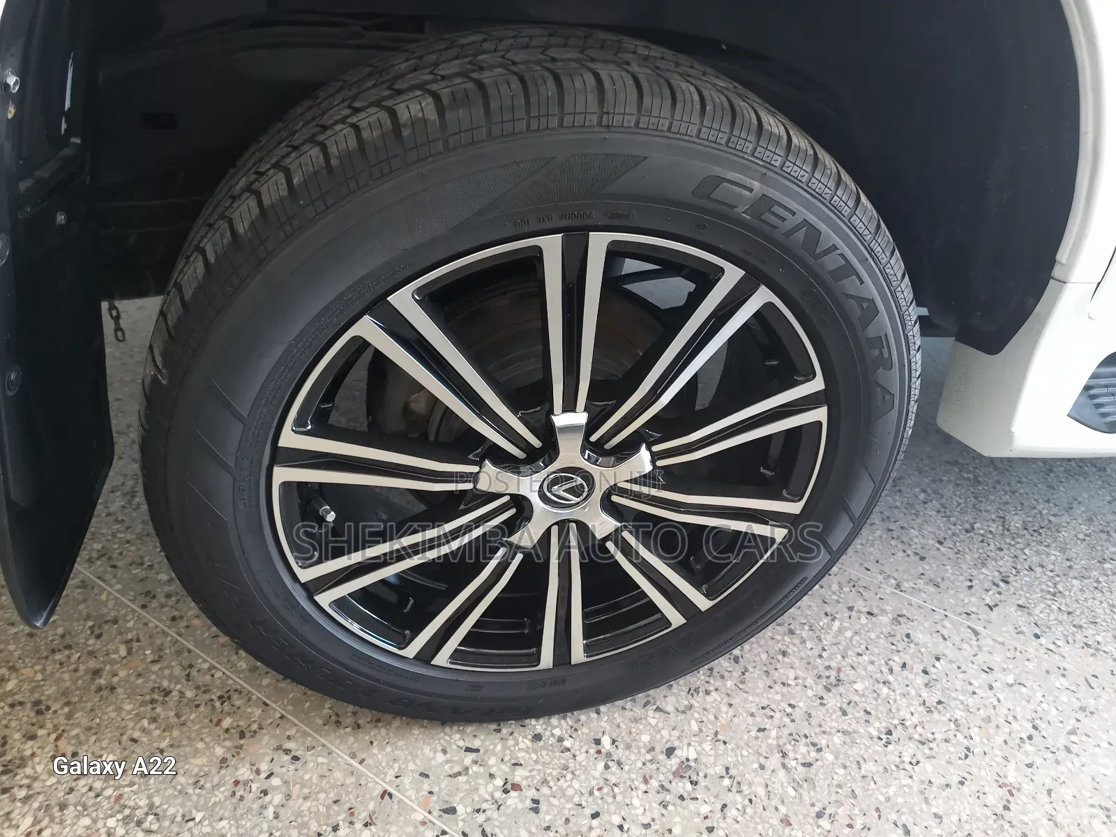 Lexus LX 570 AWD 2020 White