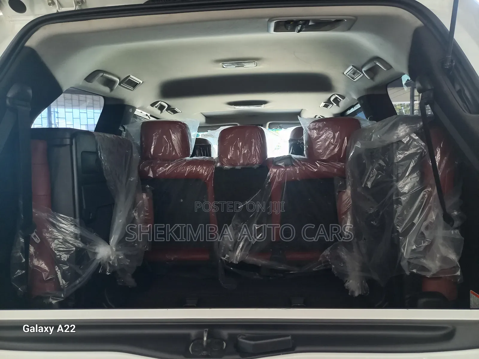 Lexus LX 570 AWD 2020 White