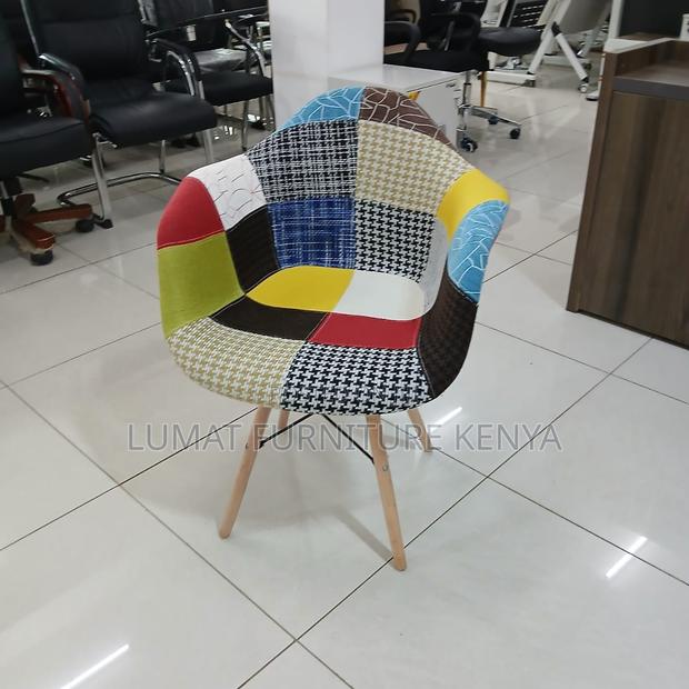 Designer Armed Plastic Chair - thumbnail 3
