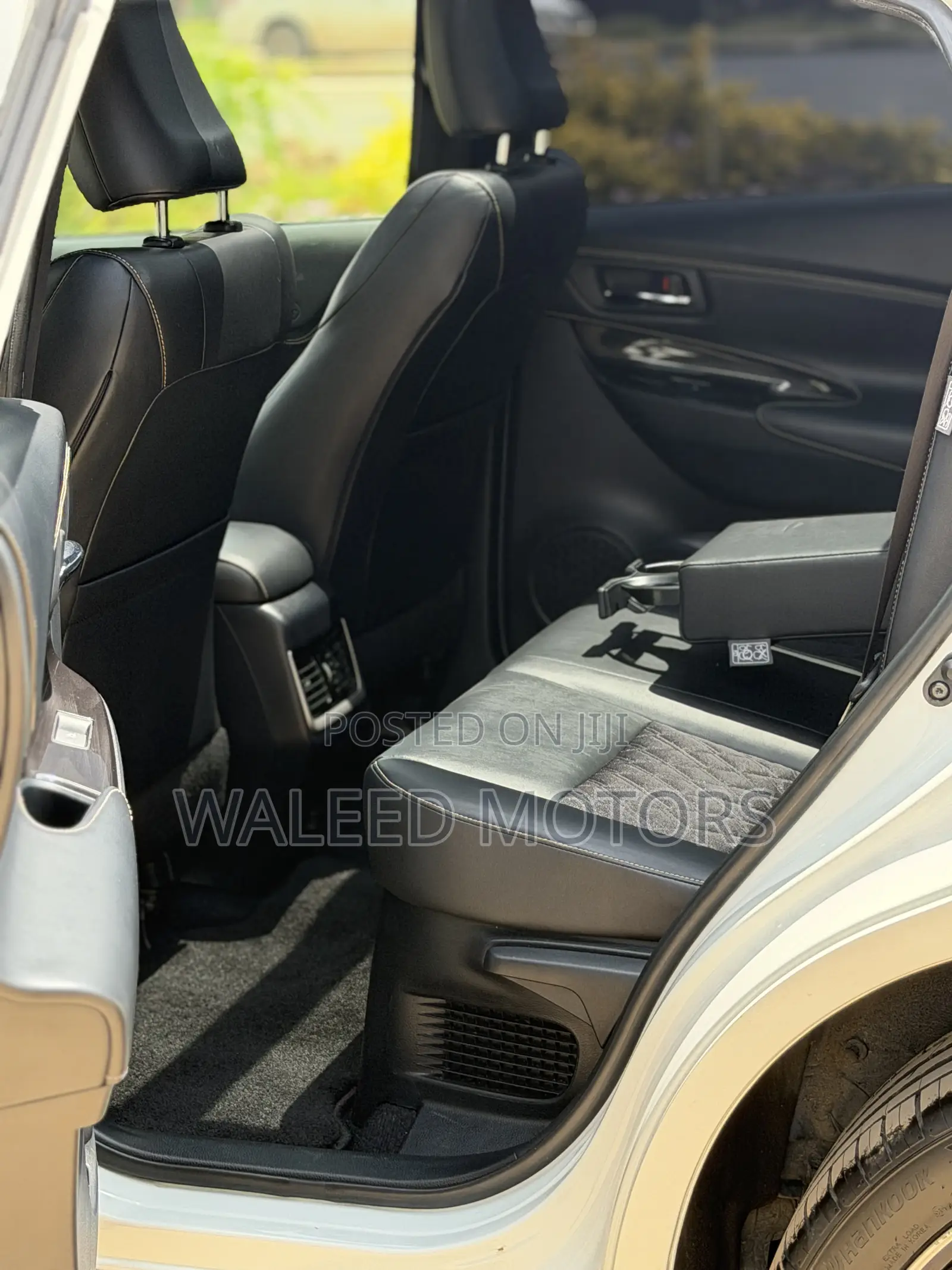 Toyota Harrier 2.0 2018 Pearl