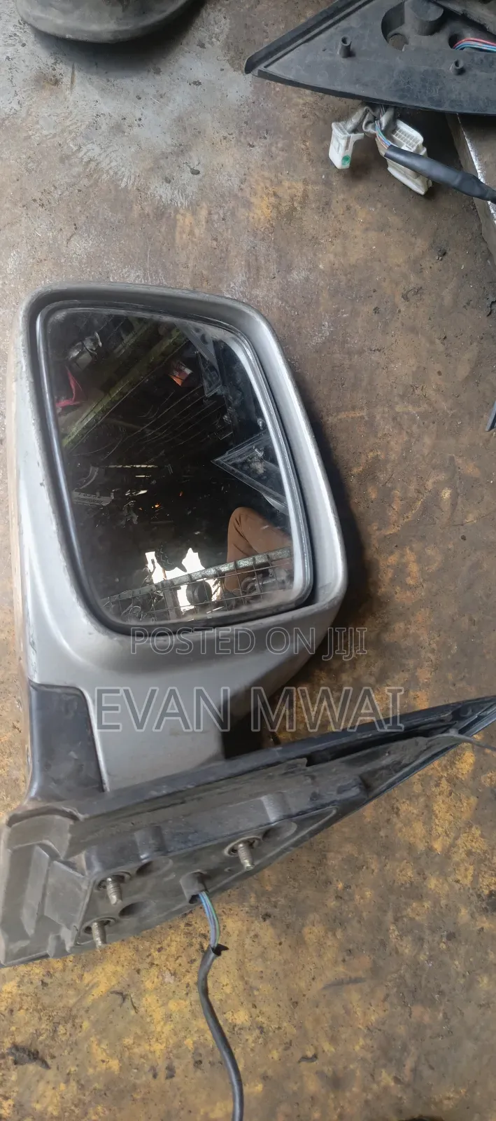 X-Trail Nt30 Side-Mirrors on Sale With 3 Wires