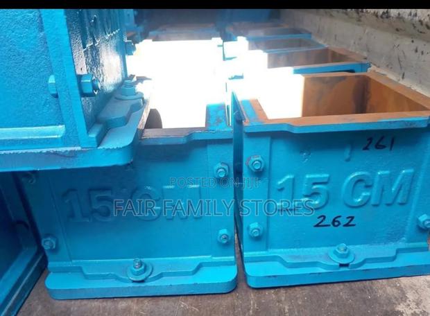 High Quality Concrete Cube Moulds Brand New Condition Concrete Test