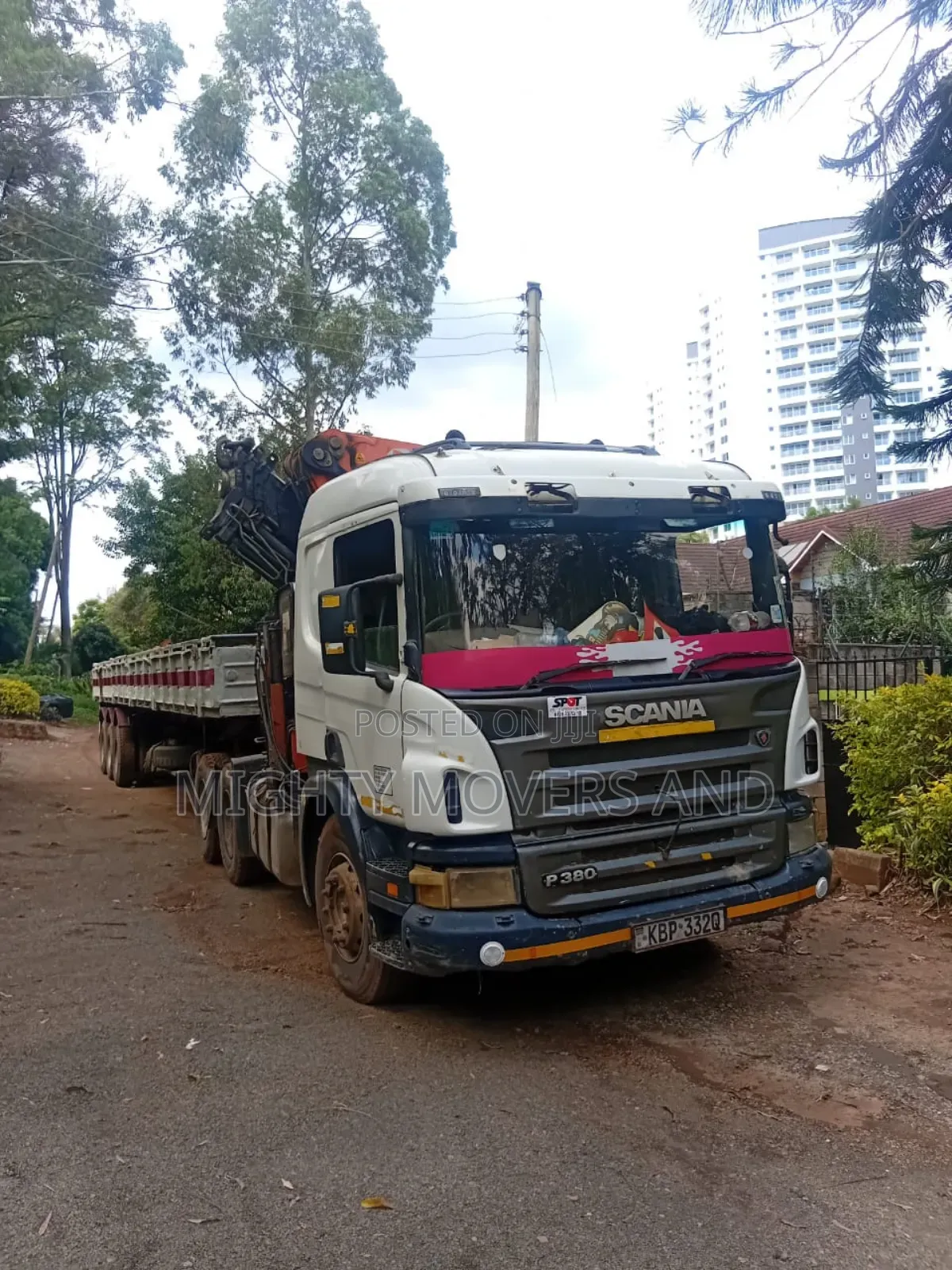 Trailers With Cranes Are at Hand for Hoisting and Logistics