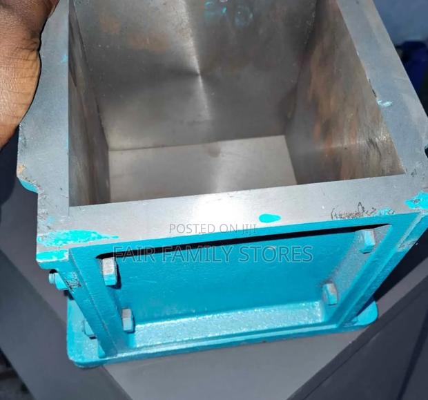 Concrete Testing Steel Moulds - thumbnail 3