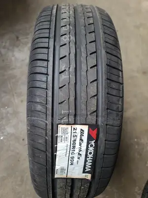 215/60r16 Yokohama Tyres 99h Bluearth