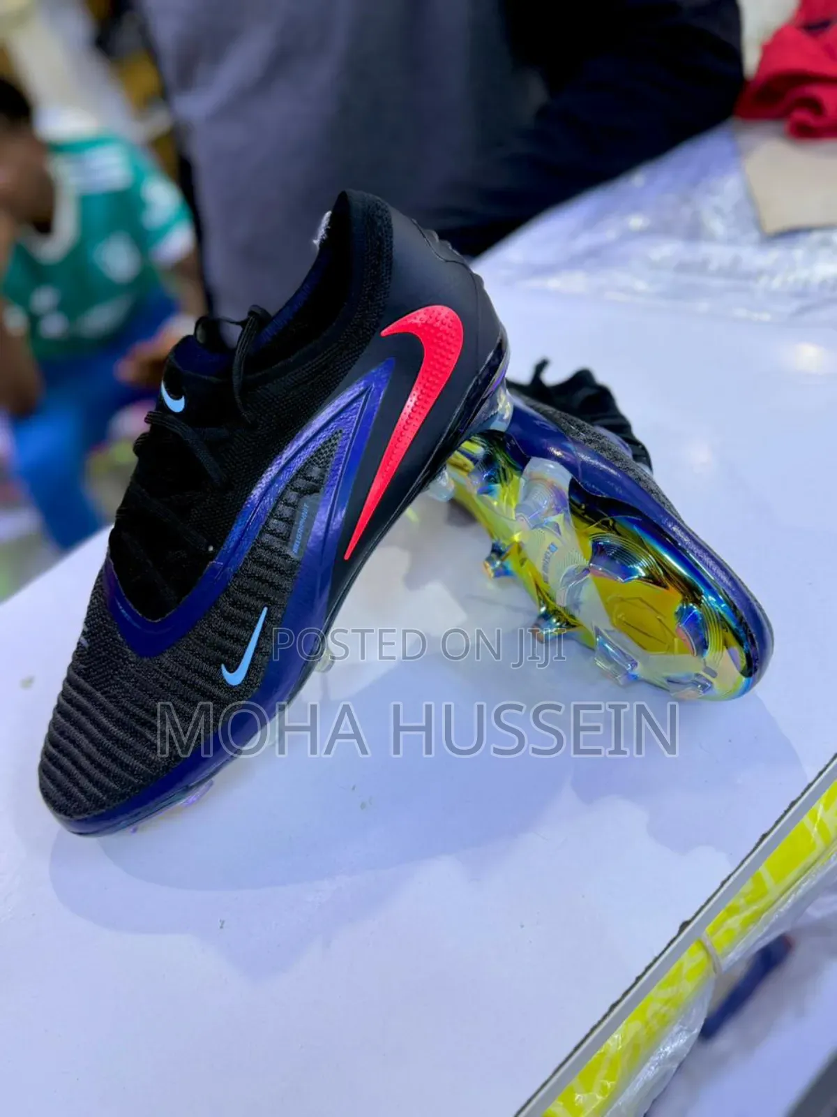Football Boots Phantom 6 Elite
