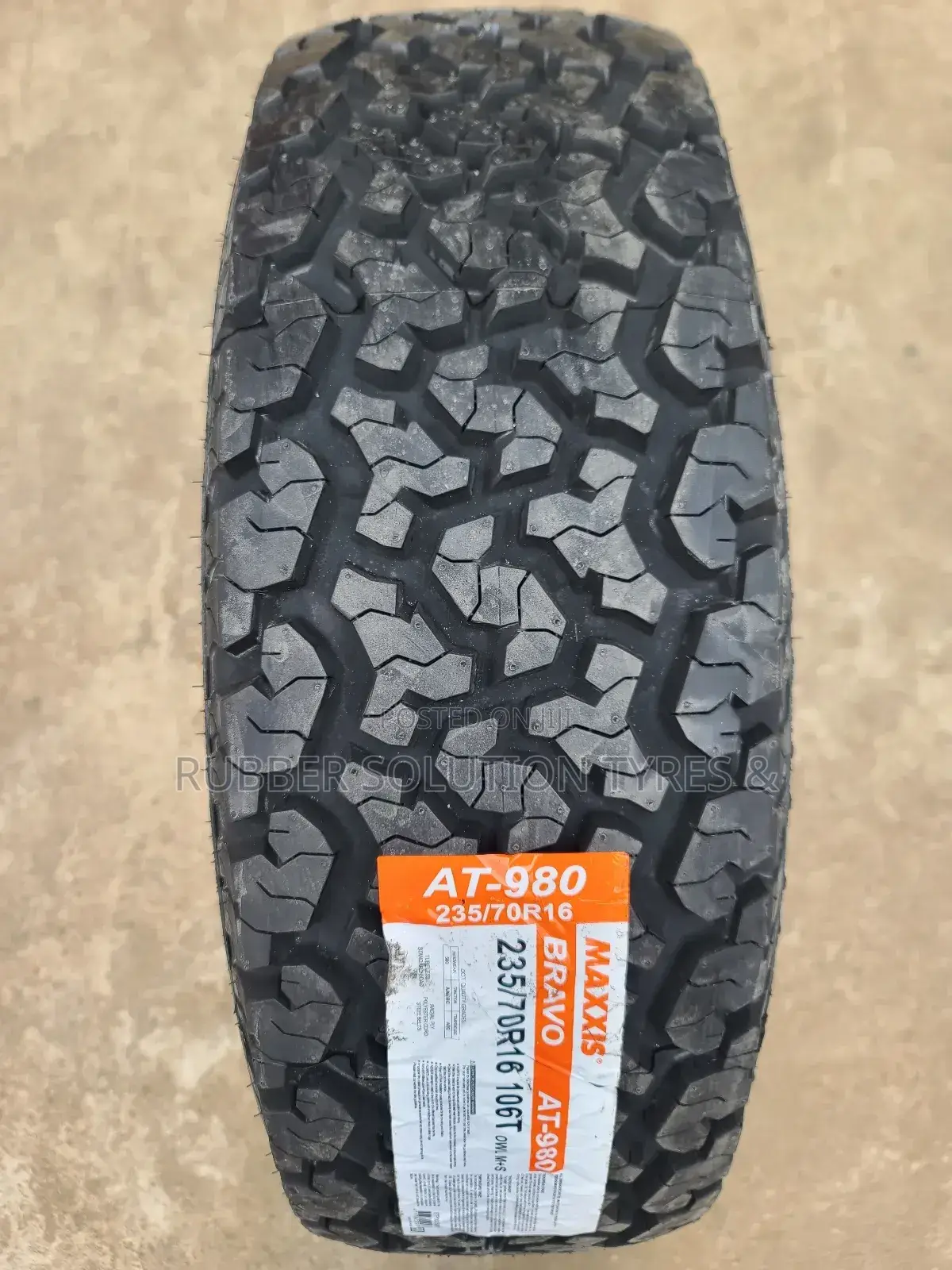 235 /70 R16 Maxxis Tyres Bravo a/T-980 All-Terrain Made in Thailand