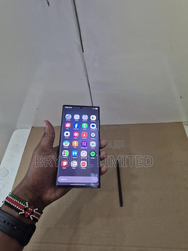 Samsung Galaxy S23 Ultra 256 GB Black - main view