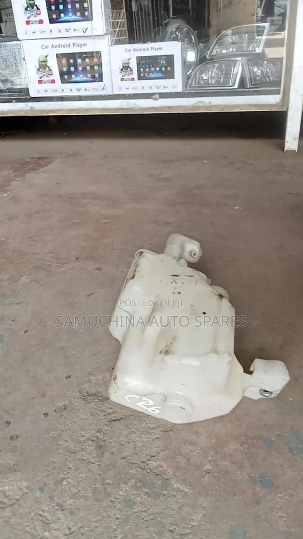 Reservoir / Coolant Bottle Nissan Serena C26