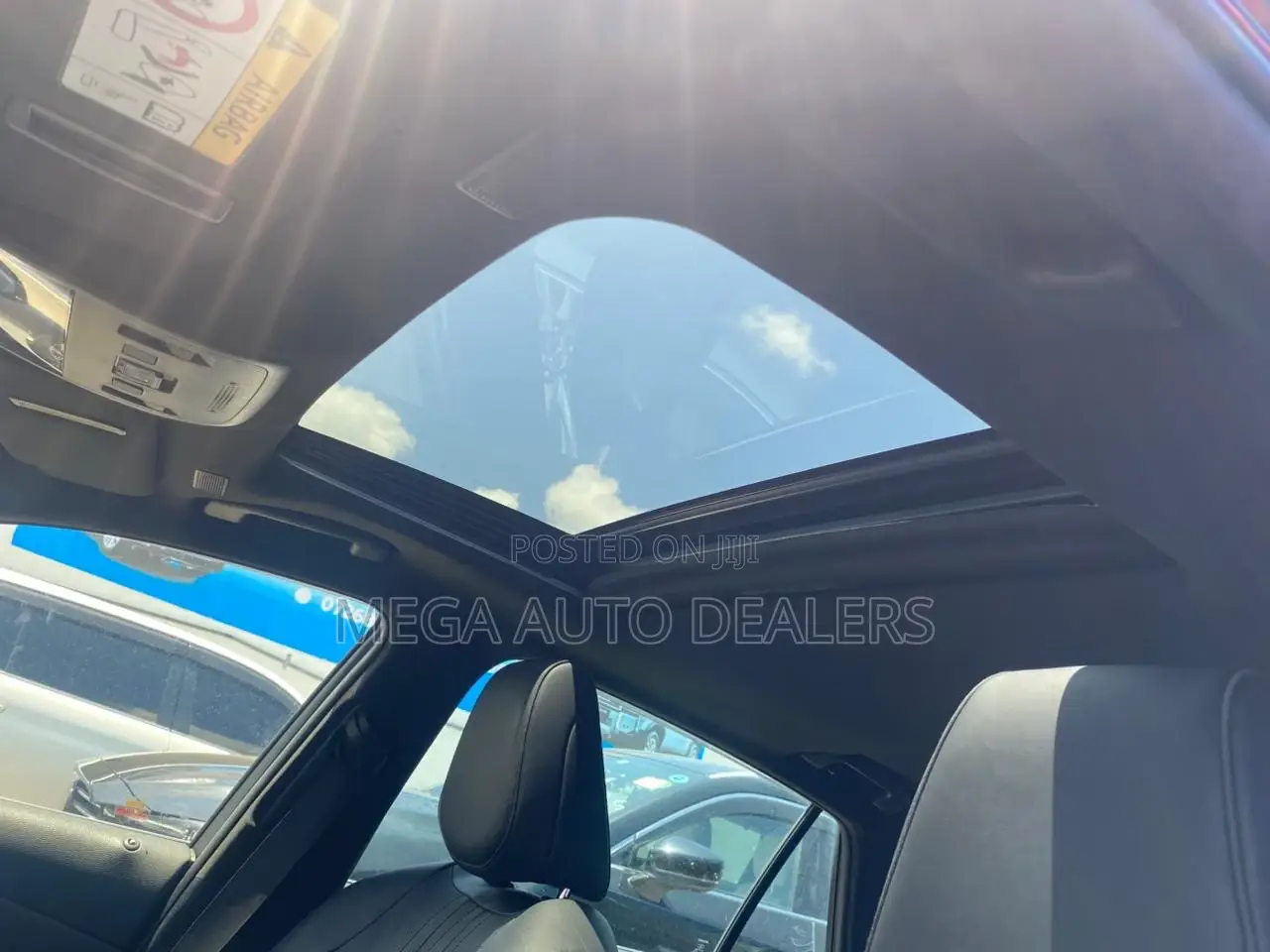 Toyota Crown 2018 Black