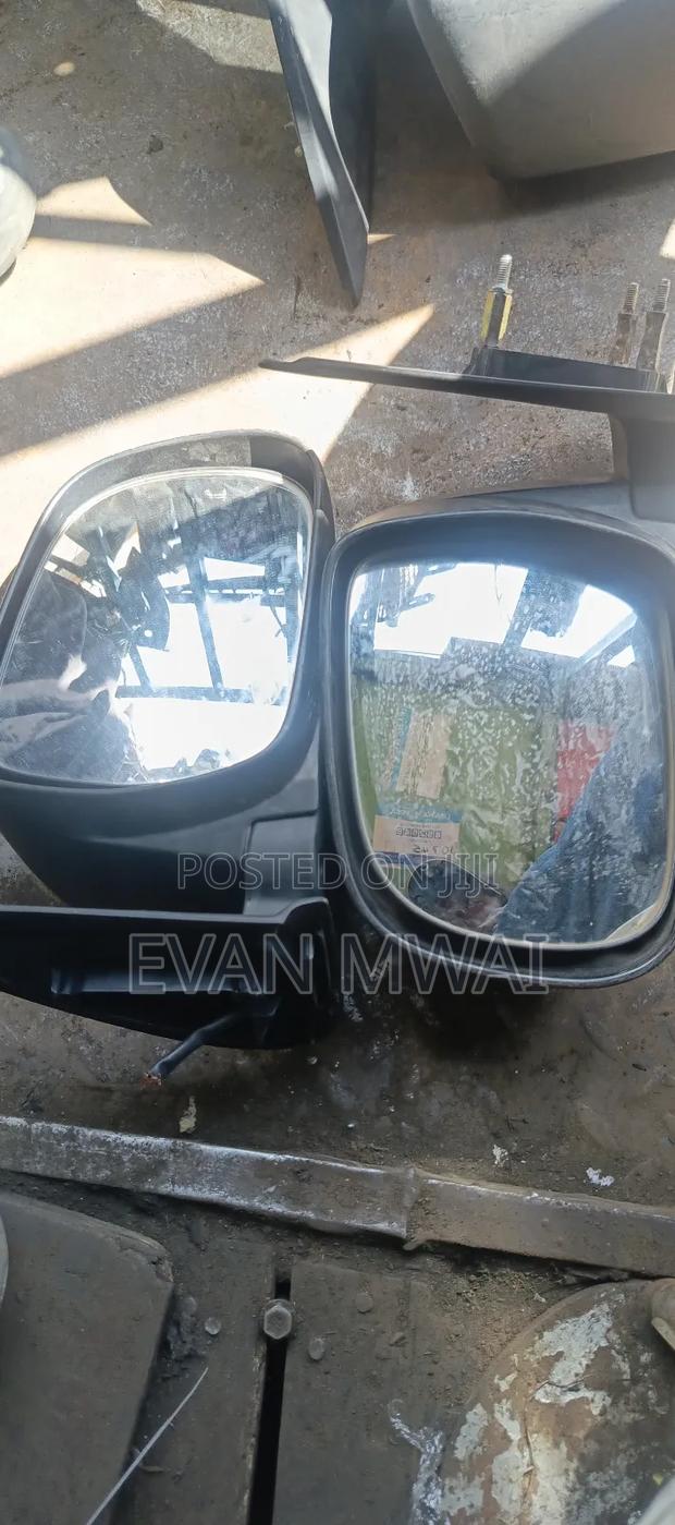 Toyota Vigo Sidemirrors - thumbnail 2