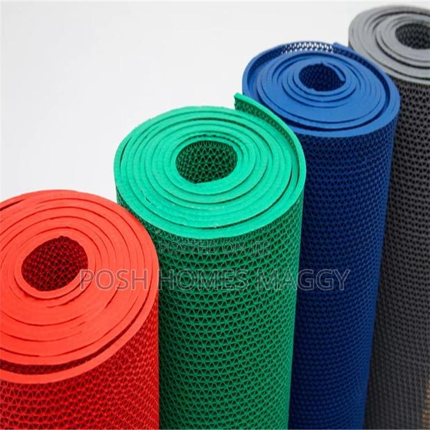 Griptrack Mat – The Clean, Skid-Free Solution - main view