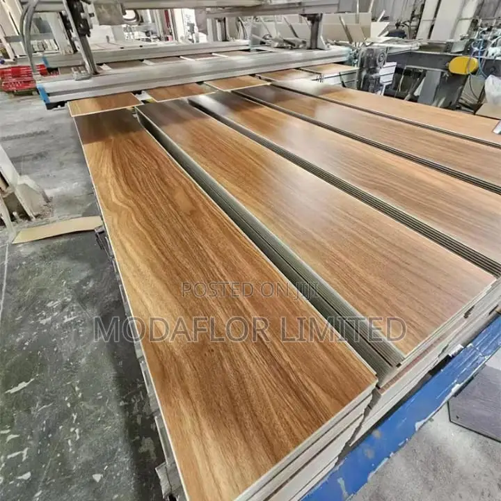 SPC Flooring for Living Rooms – Scratch-Proof Waterproof