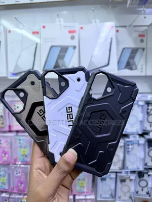 iPhone 17 Uag Case