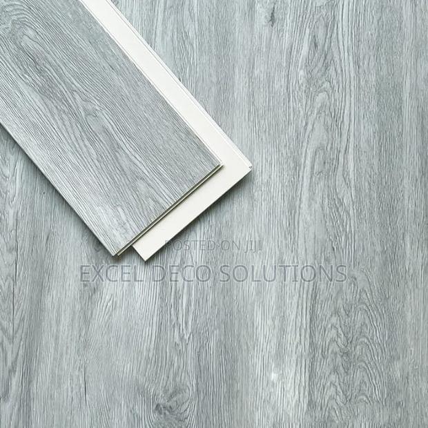Luxury Waterproof SPC Flooring – Scratch-Resistant