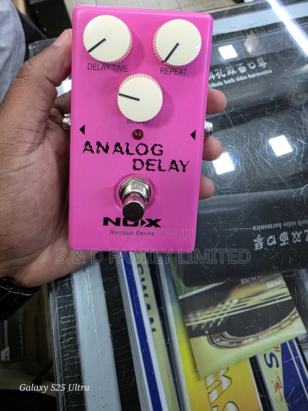 Nux Analog Delay Pedal - main view