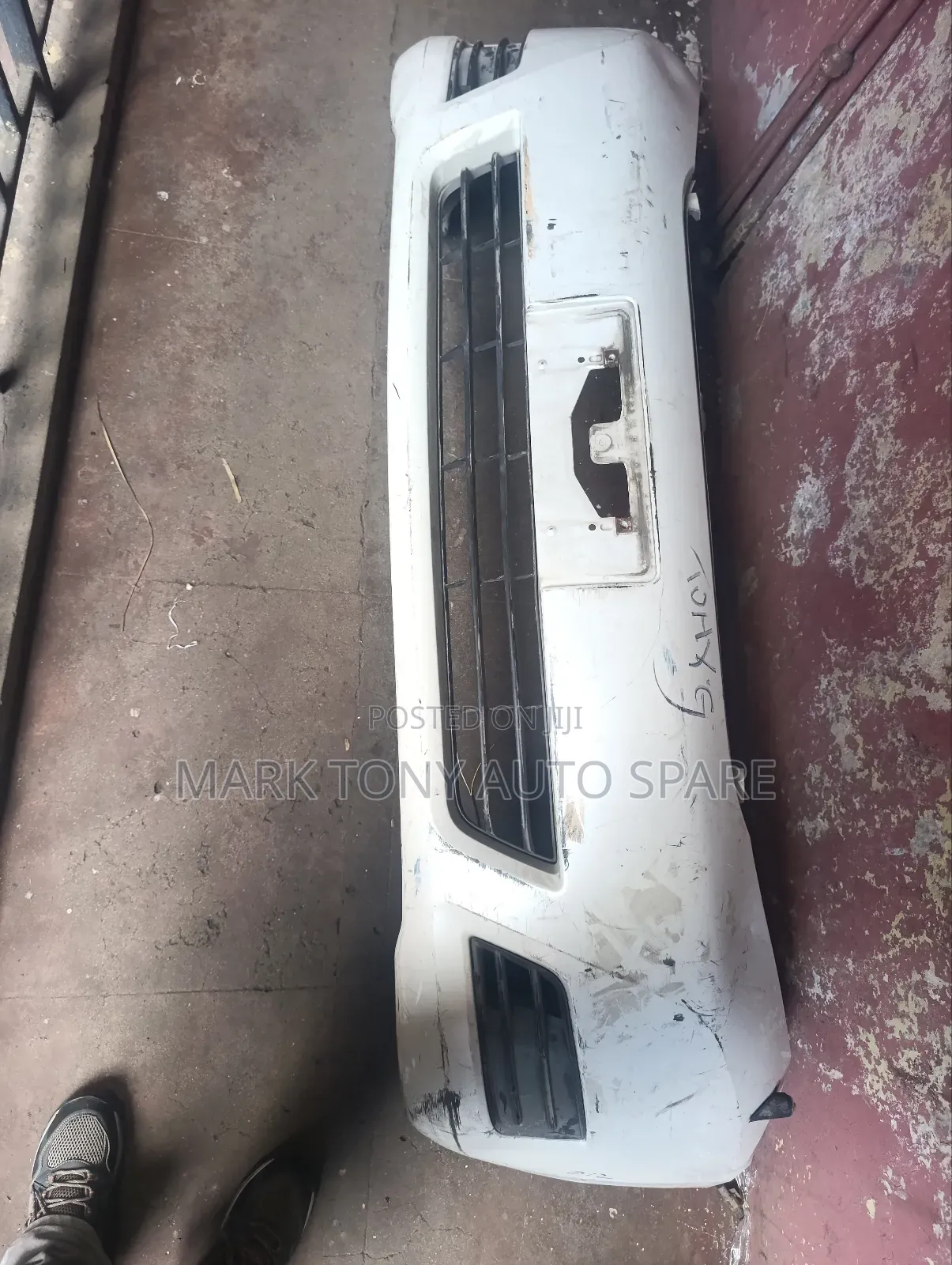 Toyota Isis 2012 Front Bumper 