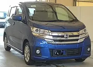 Nissan Dayz Highway Star X 2018 Blue
