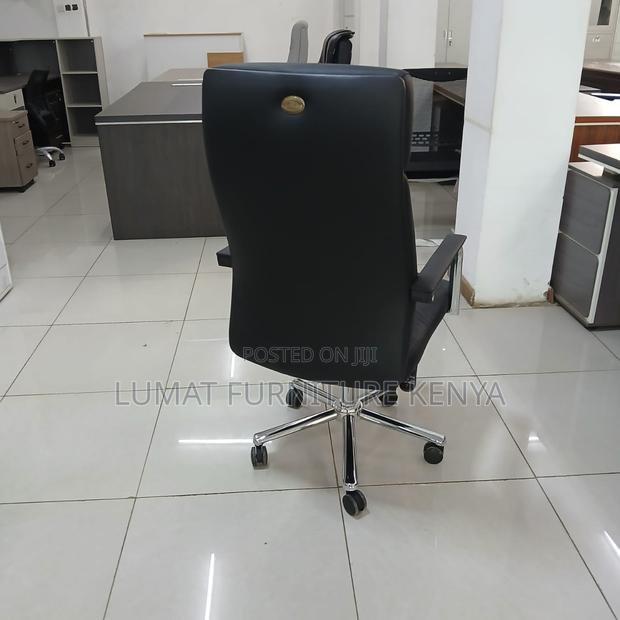 Elite Leather Office Chair - thumbnail 2