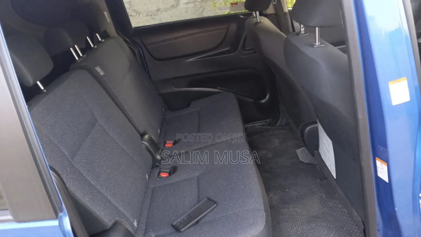Toyota Sienta 2016 Blue