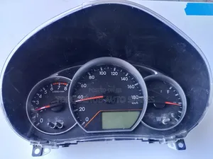 Toyota Ractis 2011 Dashboard Clock