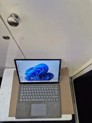 Laptop Microsoft Surface 8GB Intel Core I5 SSD 256GB