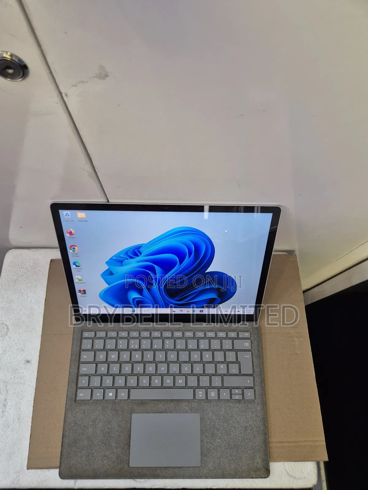 Laptop Microsoft Surface 8GB Intel Core I5 SSD 256GB