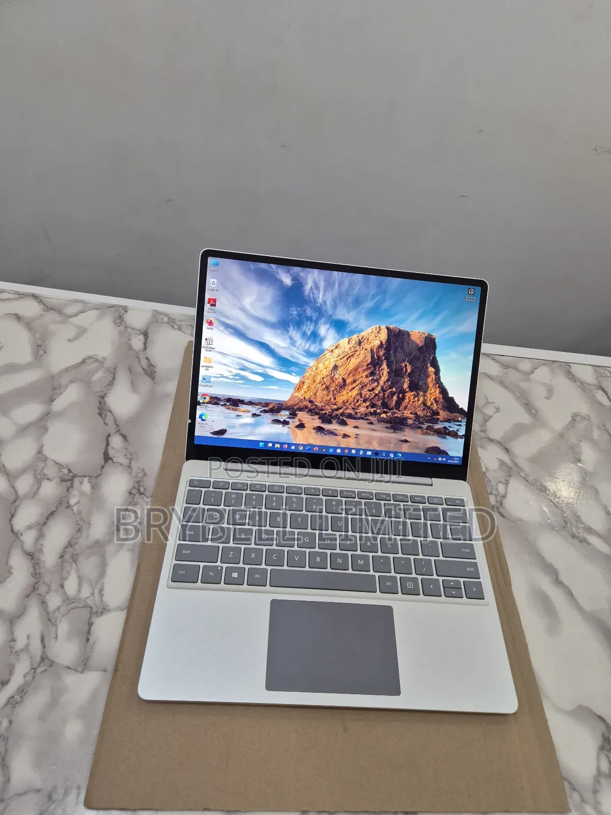 Laptop Microsoft Surface Go 8GB Intel Core I5 SSD 256GB
