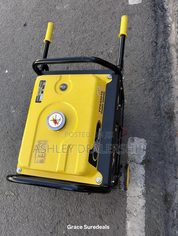 4.5 Kva Lenhard Golf Generator - thumbnail 2
