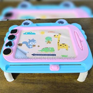 Magnetic Drawing Board - main view