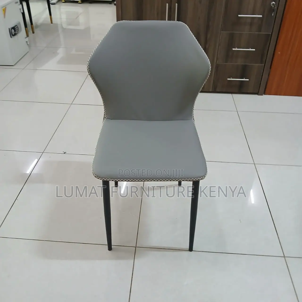 4-Legged Padded Dining Chair