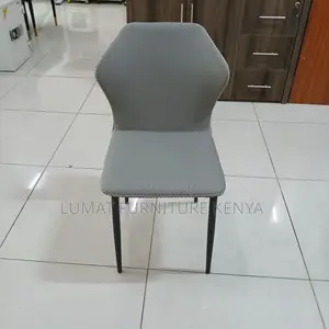 4-Legged Padded Dining Chair